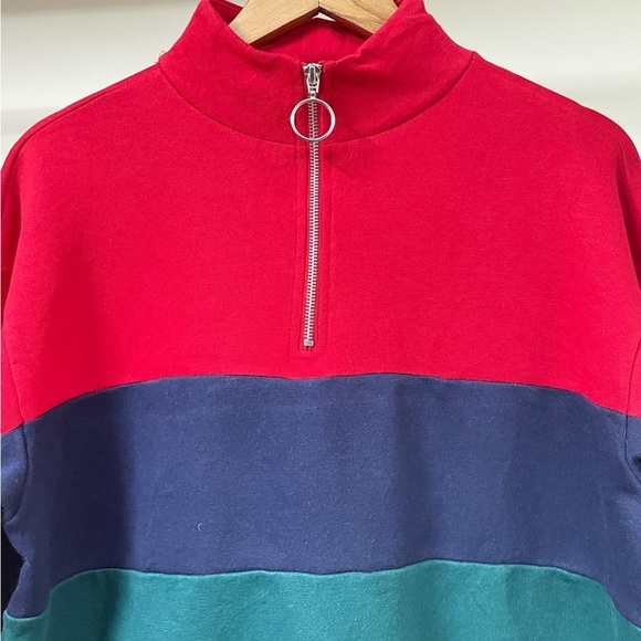 FOREVER 21 AUTHENTIC STRIPES RING CHAIN RED,BLUE & GREEN SWEATSHIRT FOR WOMEN’S - Picture 2 of 5